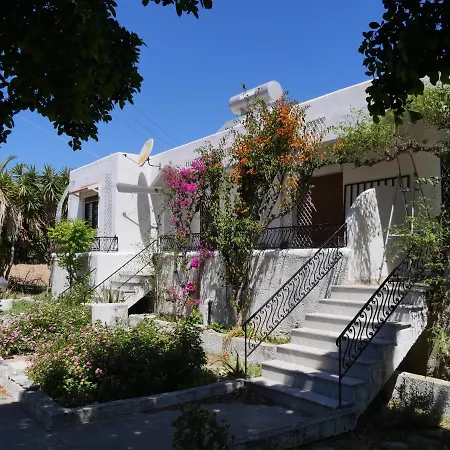 Helios-rhodos-apartments Daire *